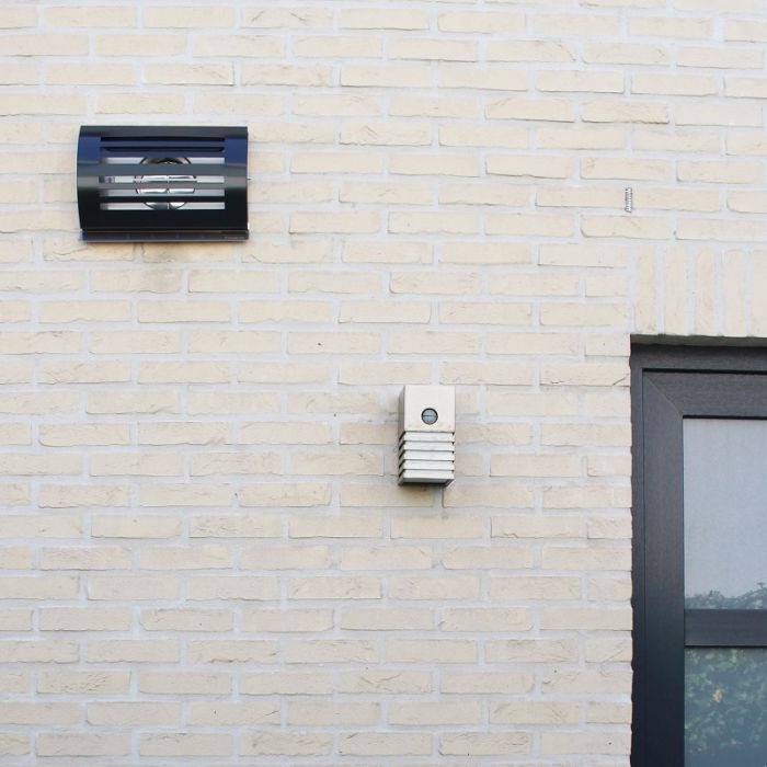 Design-Wetterschutzgitter PREMIUM LINE -DELTA- Ø 125 mm mit Rückschlagklappe – SCHWARZ RAL7021